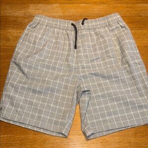 Denim&Co Gray Checkered Men's Flat Front Shorts